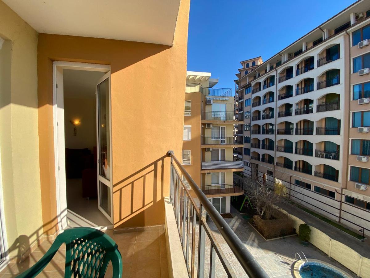 Blue Marine C16 Apartment Солнечный берег Экстерьер фото
